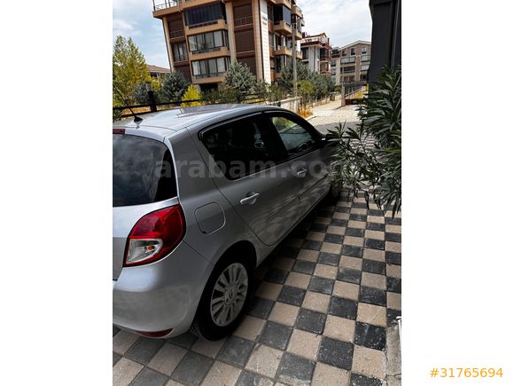 Sahibinden Renault Clio 1.2 Expression 2010 Model
