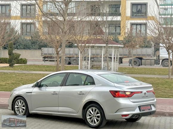 2018 MODEL RENAULT MEGANE TOUCH-PAKET OTOMATİK VİTES