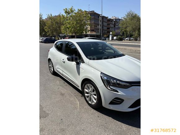 Sahibinden Renault Clio 1.0 TCe Touch 2023 Model 