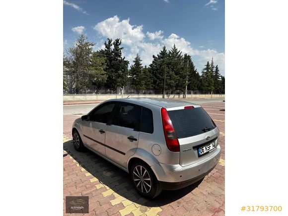 FORD FİESTA 1.4 COMFORT LPG LI