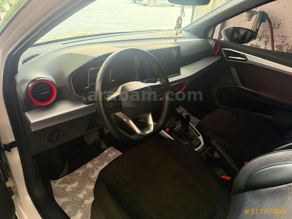 Memurdan Hatasız 2024 Trafik Çıkışlı Seat Arona FR Plus