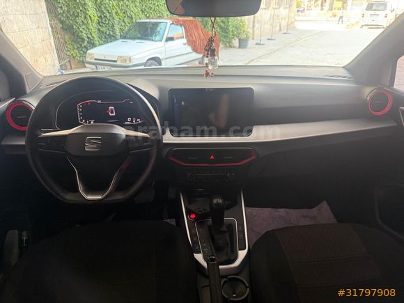 Memurdan Hatasız 2024 Trafik Çıkışlı Seat Arona FR Plus