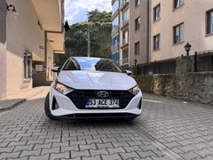 Sahibinden Hyundai i20 1.4 MPI Style 2022 Model