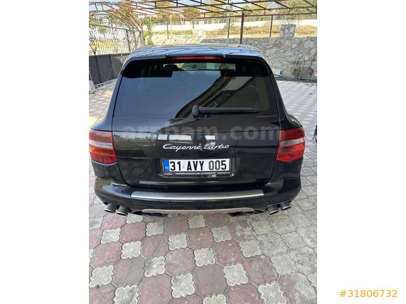 Güç Sevenlere Porsche Cayenne 4.8 Turbo