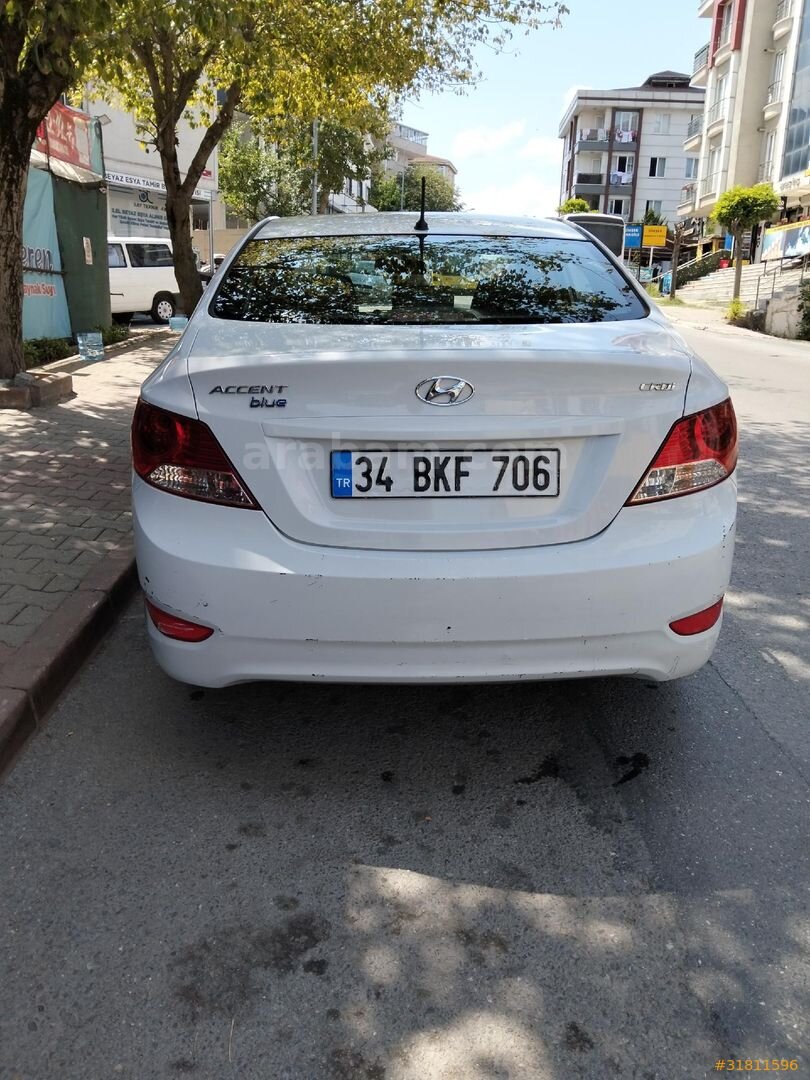 Galeriden Hyundai Accent Blue 1.6 CRDI Mode Plus 2018 Model İstanbul 194.000 km Beyaz 4