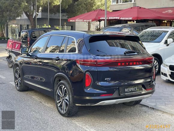RESPECT MOTORS 2022 SKYWELL ET5 PREMIUM PLUS 65 KM