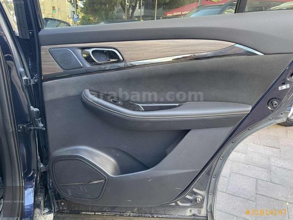 RESPECT MOTORS 2022 SKYWELL ET5 PREMIUM PLUS 65 KM