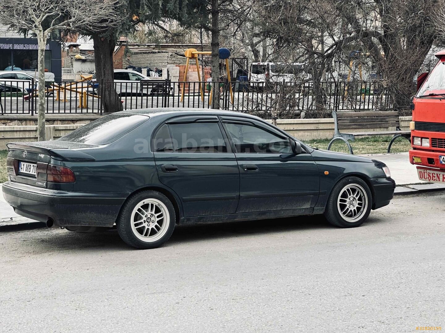 Sahibinden Toyota Carina 2.0 GLi 1998 Model Ankara 330.000 km Yeşil 4
