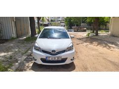 Sahibinden Toyota Yaris otomatik 1.33 Sytle 2012 Model