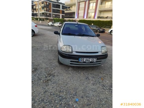 Sahibinden Renault Clio 1.4 RTA 2000 Model
