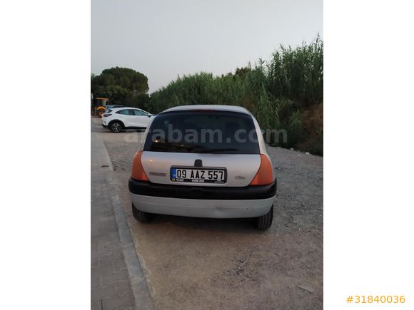 Sahibinden Renault Clio 1.4 RTA 2000 Model