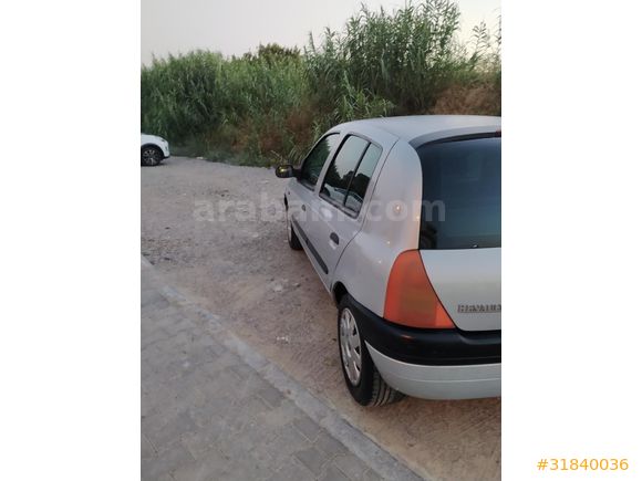 Sahibinden Renault Clio 1.4 RTA 2000 Model