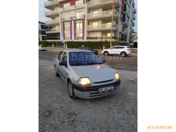 Sahibinden Renault Clio 1.4 RTA 2000 Model
