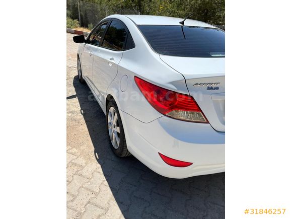 2. Sahibinden Hyundai Accent Blue