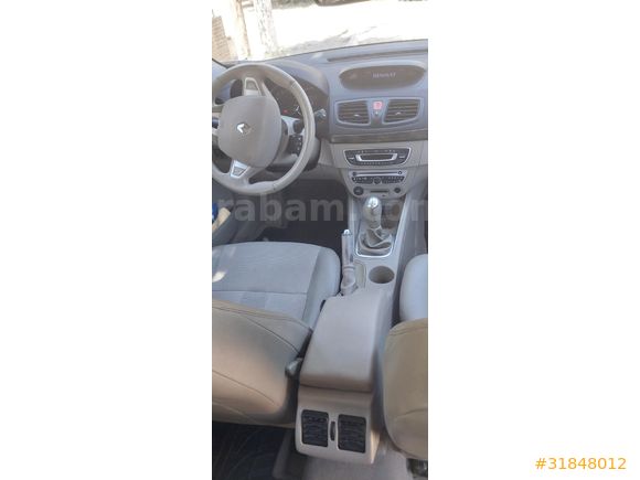 Sahibinden Renault Megane 1.6 Privilege 2011 Model İzmir