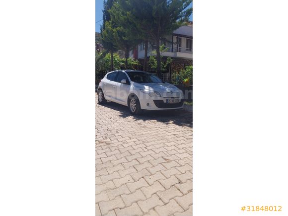 Sahibinden Renault Megane 1.6 Privilege 2011 Model İzmir