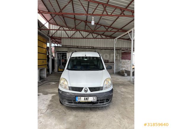 ABBASLAR OTOMOTİV’DEN HATASIZ 2011 KANGOO

