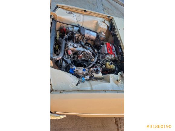 84 model Renault 12