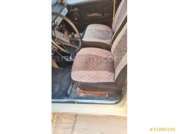 84 model Renault 12