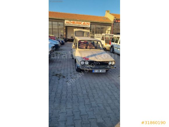 84 model Renault 12
