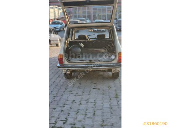 84 model Renault 12