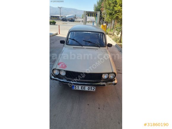 84 model Renault 12
