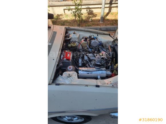 84 model Renault 12