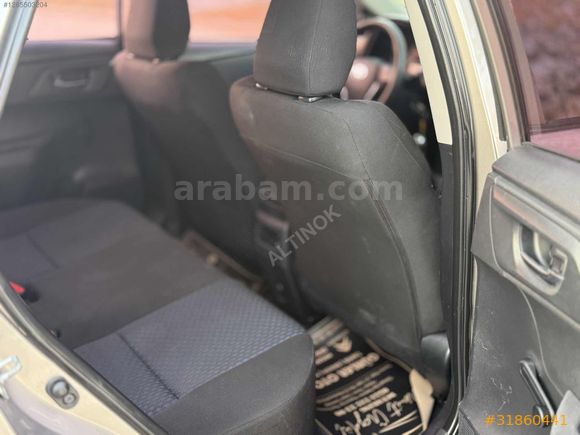 ALTINOK AUTO'DAN 2013 DEĞİŞENSİZ AURİS