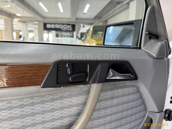 BEŞDOK MOTORS / 1990 MERCEDES 230E ARCTİC WHİTE ORJİNAL