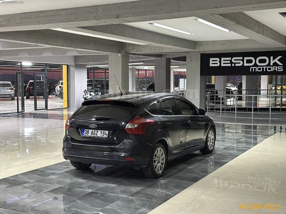 BEŞDOK MOTORS / 2012 FOCUS III TİTANYUM FULL