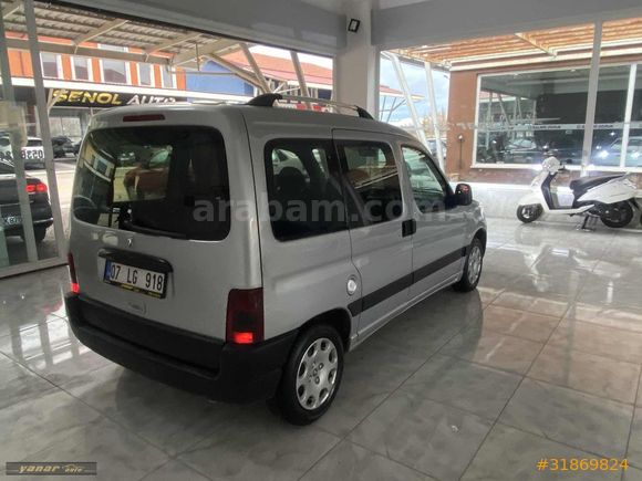 YANAR AUTODAN BAKIMLI1.9D KONBİ PARTNER
