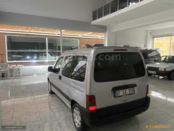 YANAR AUTODAN BAKIMLI1.9D KONBİ PARTNER