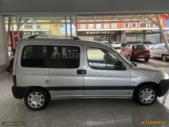 YANAR AUTODAN BAKIMLI1.9D KONBİ PARTNER
