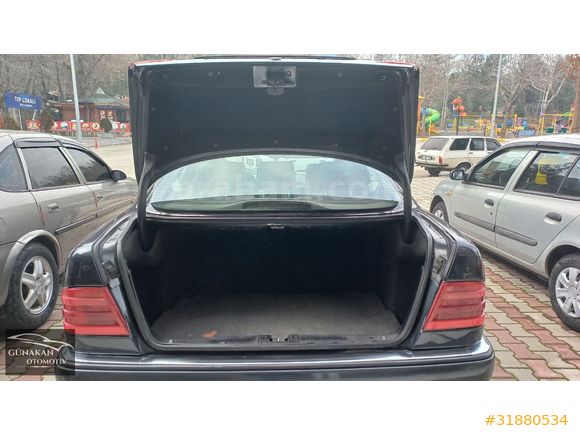GÜNAKAN OTOMOTİV'DEN MERCEDES-BENZ E200 FULL PAKET