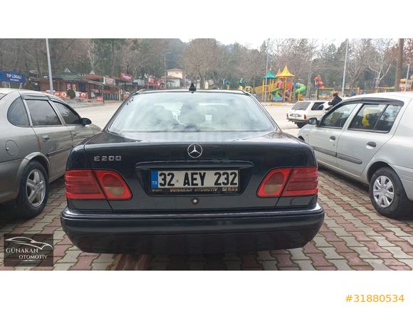 GÜNAKAN OTOMOTİV'DEN MERCEDES-BENZ E200 FULL PAKET