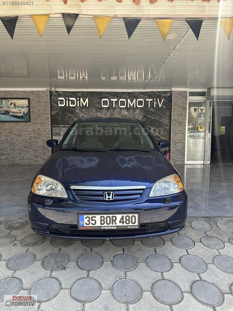 Galeriden Honda Civic 1.6i VTEC ES 2002 Model Aydın 274.250 km Lacivert 1