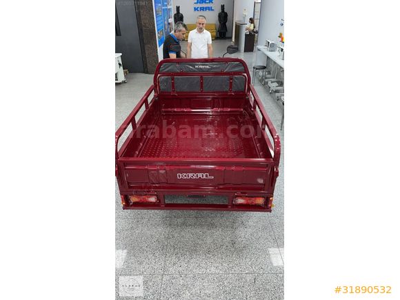 Kral Turuva geniş kasa elektrikli kamyonet