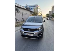 Sahibinden Peugeot Rifter 1.5 BlueHDI GT 
2022 Model İstanbul
Numara 0532.202.01.73