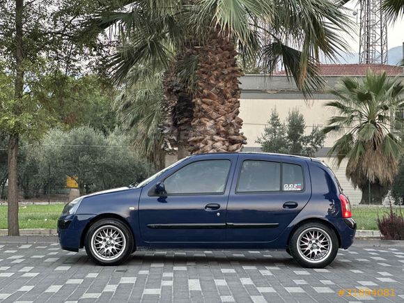 Galeriden Renault Clio 1.2 Authentique 2004 Model Denizli