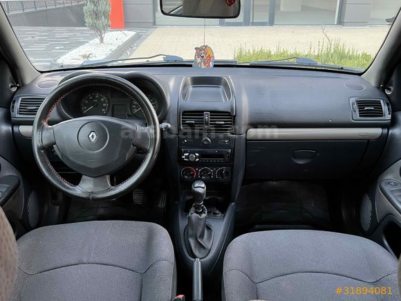 Galeriden Renault Clio 1.2 Authentique 2004 Model Denizli