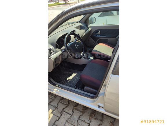 Renault Symbol 1.2 Authentique 2012 Model