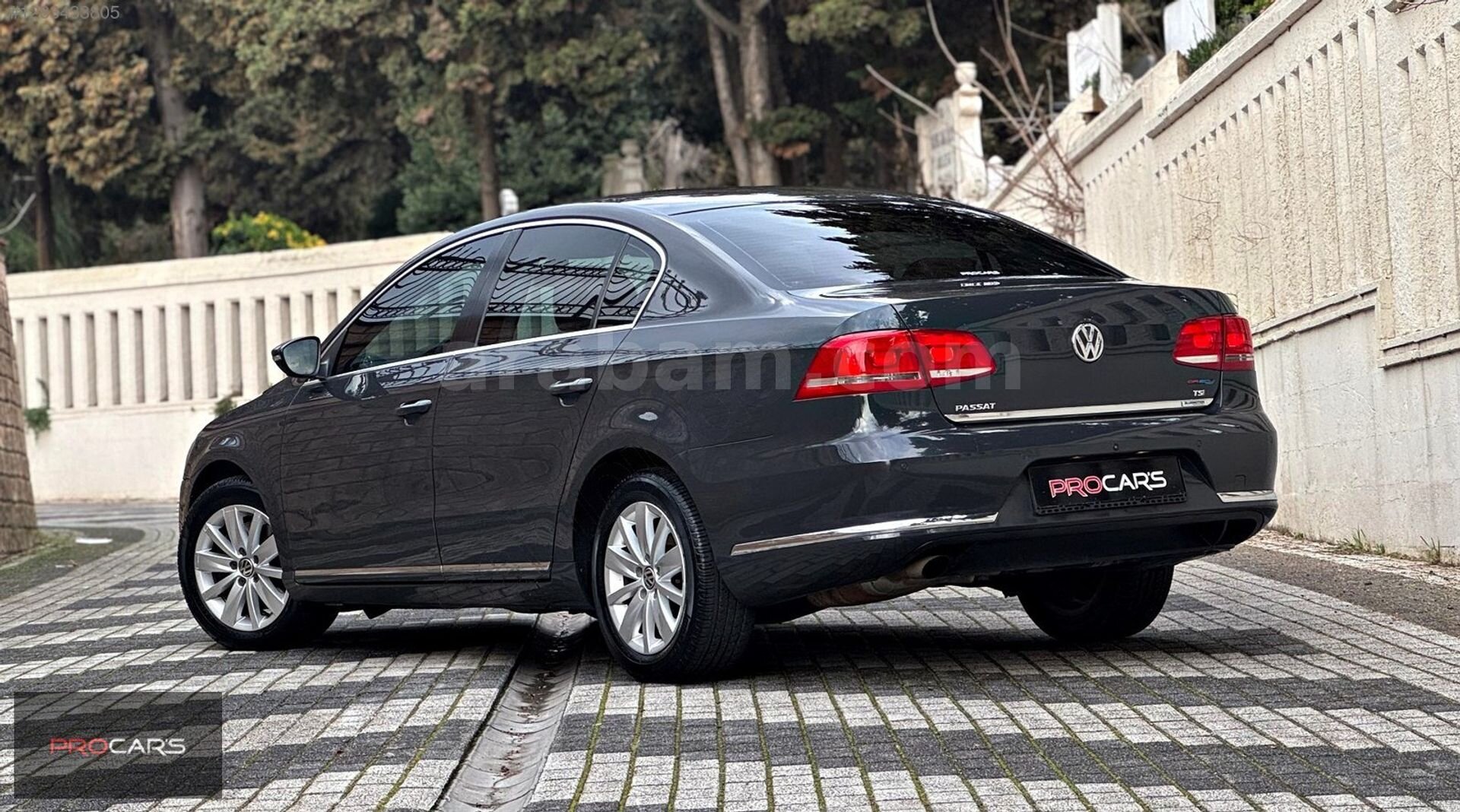 Galeriden Volkswagen Passat 1.4 TSi BlueMotion Comfortline 2011 Model İstanbul 148.000 km Füme 7