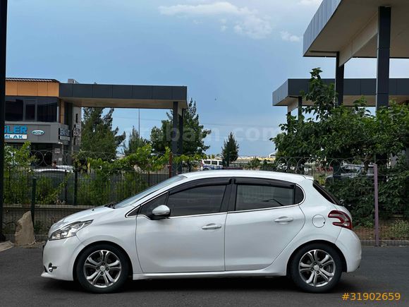 Sahibinden Peugeot 208 1.6 VTi Allure 2012 Model 