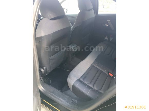 İlk sahibinden Citroen C4 SUV 1.2 PureTech Shine 2024 Model İstanbul