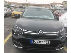 İlk sahibinden Citroen C4 SUV 1.2 PureTech Shine 2024 Model İstanbul
