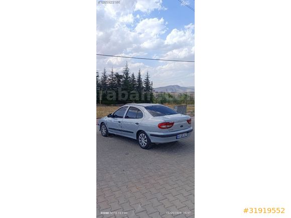 2000 MODEL KLİMALI KUSURSUZ 1.6RTE 16V MEGAN FULL BAKİM TKS OLUR