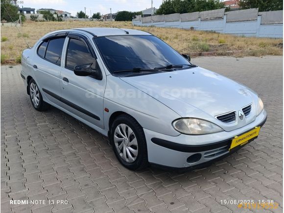 2000 MODEL KLİMALI KUSURSUZ 1.6RTE 16V MEGAN FULL BAKİM TKS OLUR