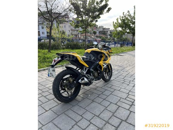 İLK SAHİBİNDEN 13.500 Orjinal KM RS 200