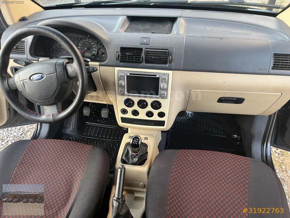 2009 CONNECT 1.8 TDCİ GLX DEĞIŞENSIZ