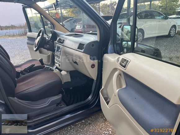 2009 CONNECT 1.8 TDCİ GLX DEĞIŞENSIZ